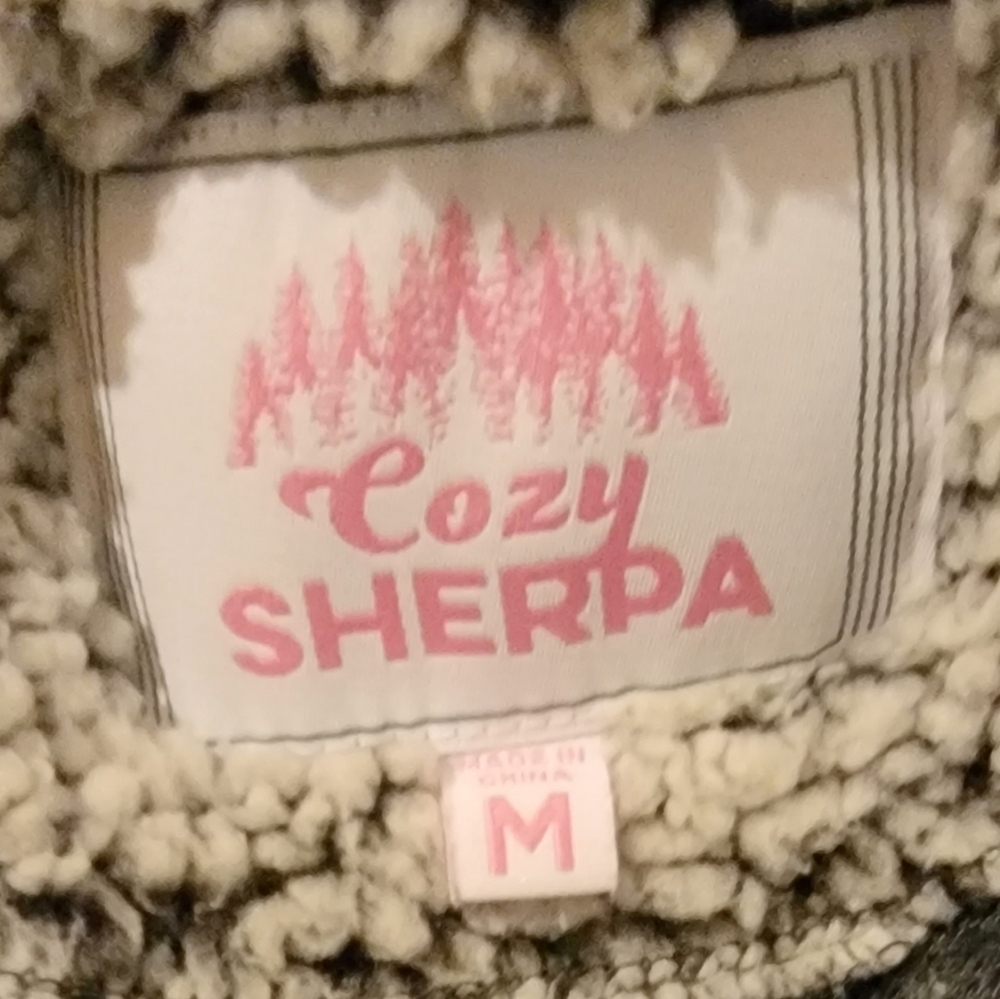 Pullover - Picture 4 of 4